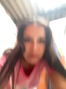 Snapshot of amberbakee chatting on 12/05/25, 04:25 amberbakee online show from 12/05/25, 04:25