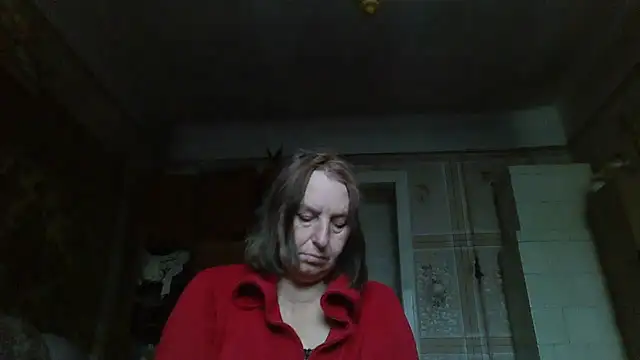 Snapshot of AnnaLive570 chatting on 10/06/25, 11:51 AnnaLive570 online show from 10/06/25, 11:51