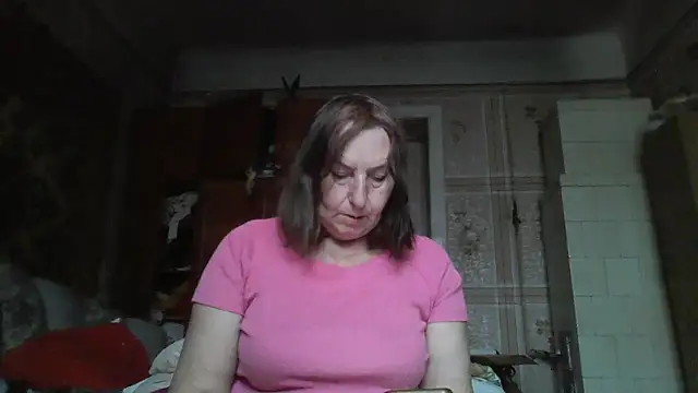 AnnaLive570 online show from 11/27/25, 11:12