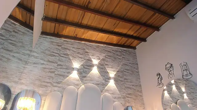 Snapshot of Kristy1_ chatting on 11/14/25, 11:09 Kristy1 online show from 11/14/25, 11:09