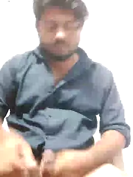 urhotboymeet online show from 11/28/25, 07:27