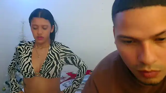 Sexy777Couple online show from 01/09/26, 03:09