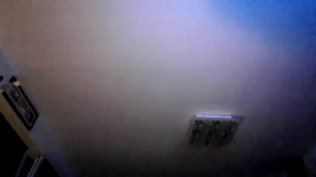 Snapshot of hellgirl1980 chatting on 09/18/25, 11:07 hellgirl1980 online show from 09/18/25, 11:07