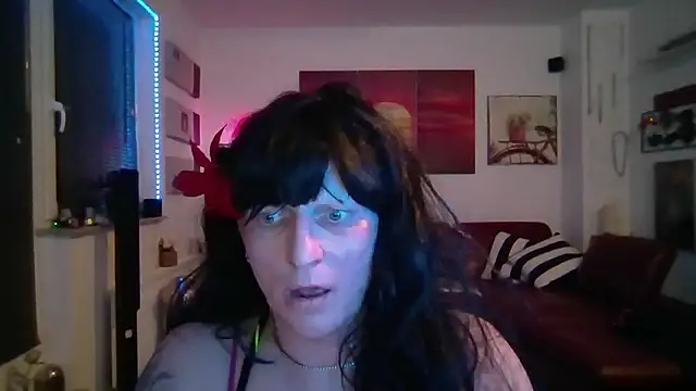hellgirl1980 online show from 03/21/26, 12:04