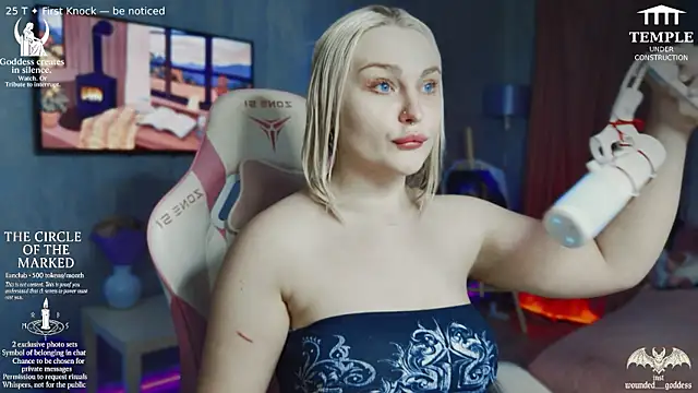 Snapshot of Wounded_Goddess_ chatting on 11/04/25, 04:06 Wounded Goddess online show from 11/04/25, 04:06