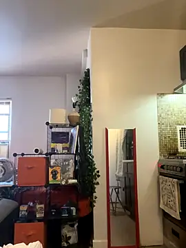 littyleesh1 online show from 10/09/25, 09:13