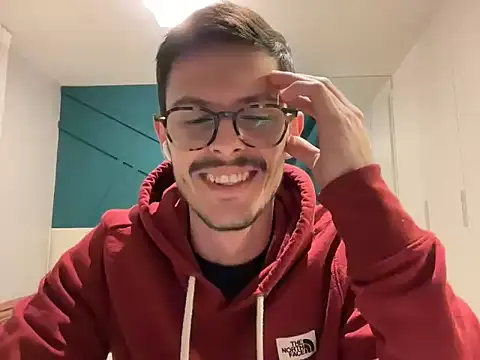 gabemodel online show from 09/09/25, 10:53