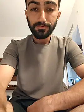 Snapshot of Mehmet2154 chatting on 09/08/25, 05:34 Mehmet2154 online show from 09/08/25, 05:34