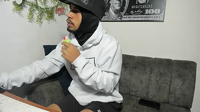 carl jhonson821 online show from 11/05/25, 10:15