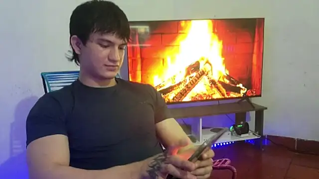 ErickWalton online show from 10/23/25, 05:29