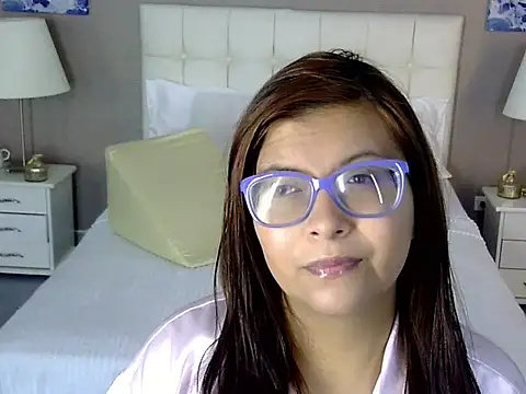 Amber Rouge  online show from 09/14/25, 12:04