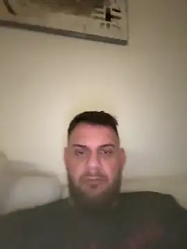 Snapshot of Fabiowe@xh chatting on 03/28/26, 12:21 Fabiowexh online show from 03/28/26, 12:21