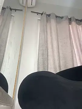 BabySnake   online show from 09/11/25, 04:07
