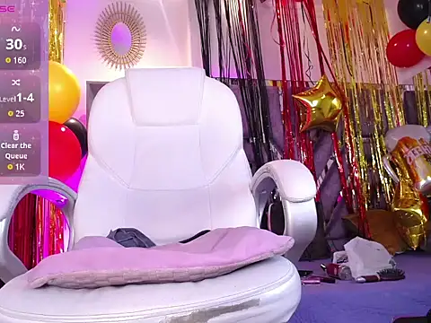 Snapshot of Eva_Walker_ chatting on 09/24/25, 06:11 Eva Walker  online show from 09/24/25, 06:11