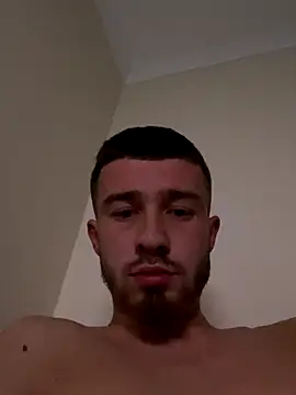 Snapshot of Johnclips2 chatting on 10/16/25, 12:44 Johnclips2 online show from 10/16/25, 12:44