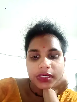 Snapshot of Km_shilpa chatting on 10/03/25, 03:42 Km shilpa online show from 10/03/25, 03:42