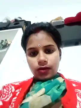 Snapshot of Km_shilpa chatting on 12/22/25, 05:21 Km shilpa online show from 12/22/25, 05:21