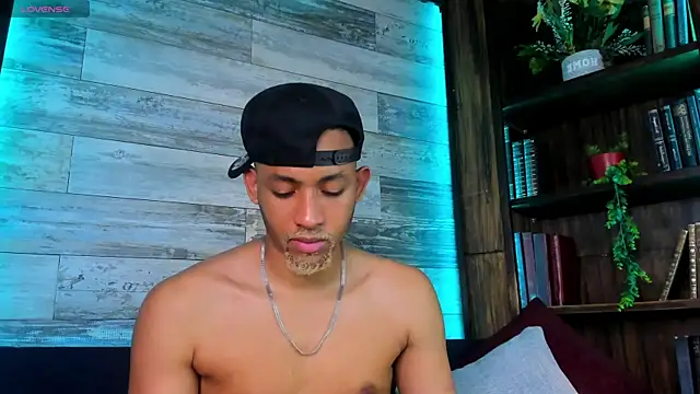 B Wild online show from 06/09/26, 03:29