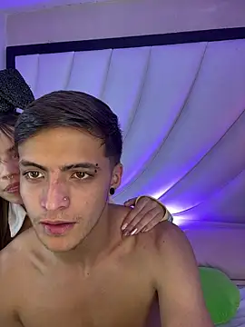 Snapshot of LoganMiller69 chatting on 10/21/25, 05:41 LoganMiller69 online show from 10/21/25, 05:41