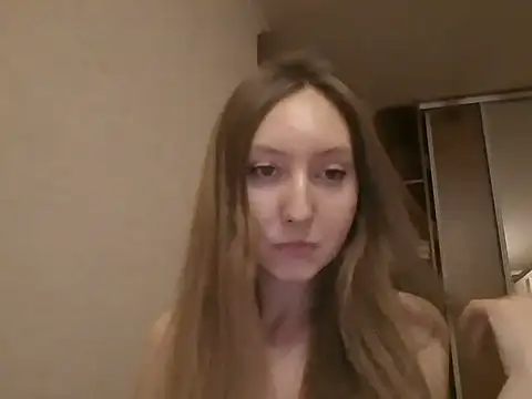 Auraleya online show from 11/03/25, 12:17