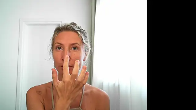 Paevoa online show from 10/13/25, 07:30