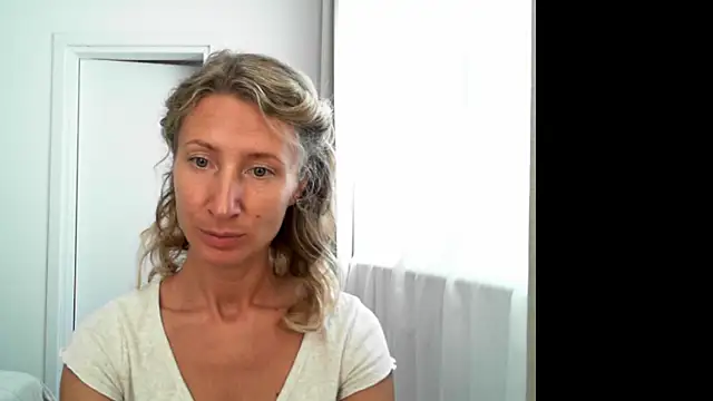 Paevoa online show from 10/16/25, 08:04