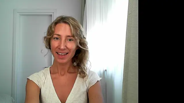 Paevoa online show from 10/22/25, 08:36