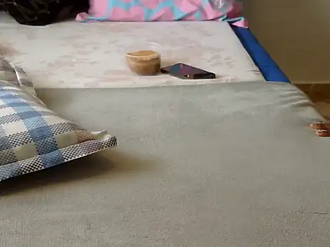 Snapshot of Playroom_queen chatting on 10/04/25, 07:50 Playroom queen online show from 10/04/25, 07:50