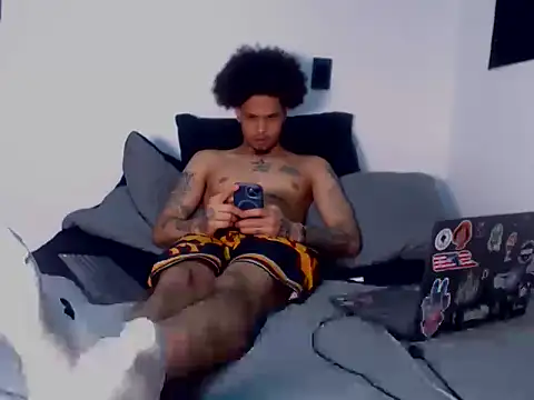 MASTER PIG FARMER online show from 10/20/25, 07:42