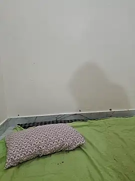 Snapshot of Rashmi_Pathak chatting on 09/15/25, 03:56 Rashmi Pathak online show from 09/15/25, 03:56