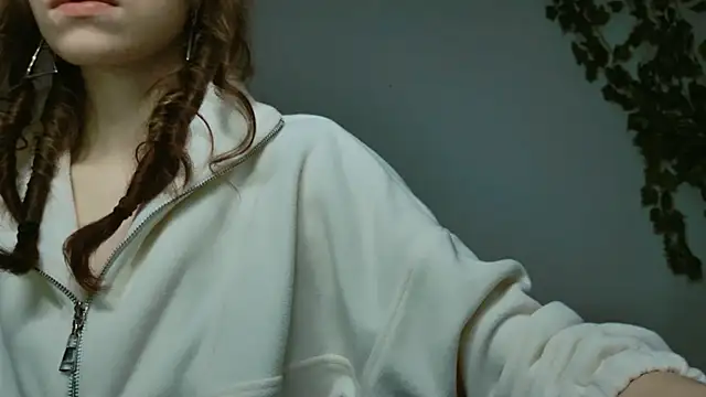 Yoka paradoXXX online show from 11/14/25, 05:06