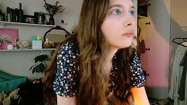 Yoka paradoXXX online show from 05/17/26, 12:34