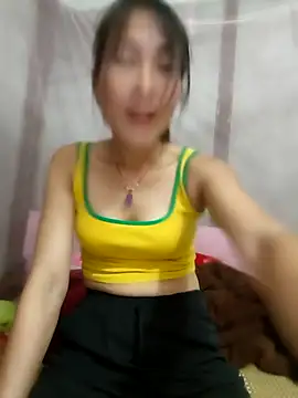 Yumyum kiw online show from 10/31/25, 08:26