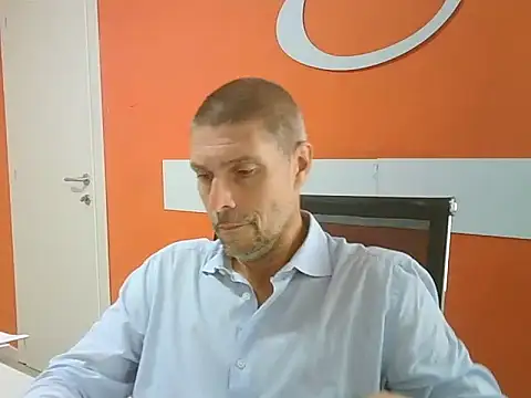 Snapshot of max79ve31 chatting on 09/23/25, 11:57 max79ve31 online show from 09/23/25, 11:57