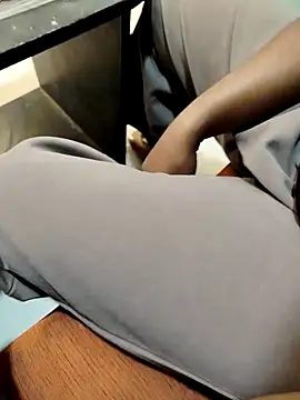 Sexyaisha18 online show from 09/19/25, 11:33