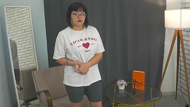 AlissaRonzoni online show from 09/09/25, 11:54