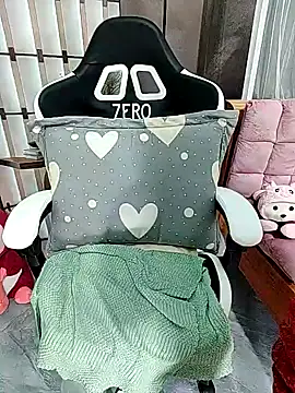 Snapshot of LadyMaiMai chatting on 11/08/25, 09:20 LadyMaiMai online show from 11/08/25, 09:20