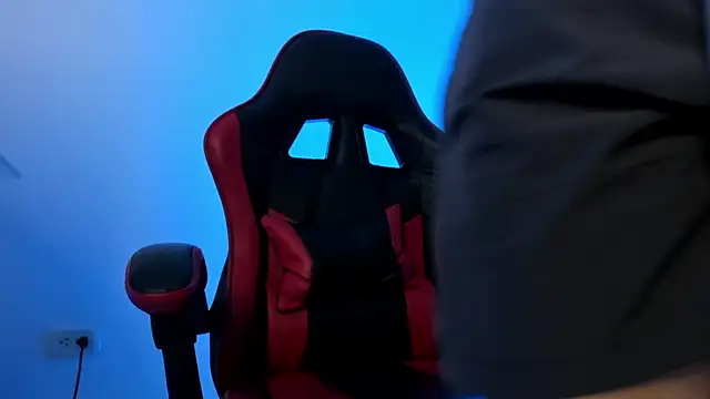 PeytonBox online show from 10/14/25, 11:22