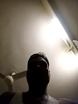 Snapshot of 8133vaibhavh chatting on 09/18/25, 02:41 8133vaibhavh online show from 09/18/25, 02:41