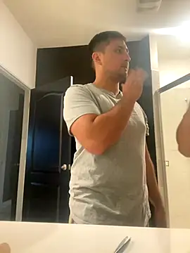 Snapshot of emmablog chatting on 09/18/25, 10:56 emmablog online show from 09/18/25, 10:56