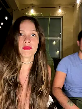 Snapshot of emmablog chatting on 10/21/25, 12:55 emmablog online show from 10/21/25, 12:55