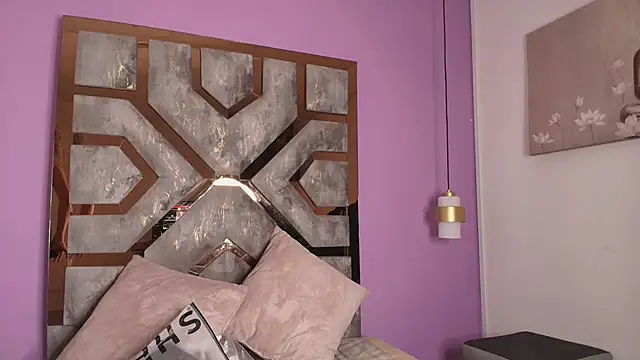 Snapshot of Electra_Gosselin chatting on 10/07/25, 12:13 Electra Gosselin online show from 10/07/25, 12:13