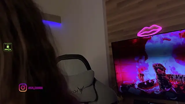 SofI-Play online show from 09/24/25, 06:44