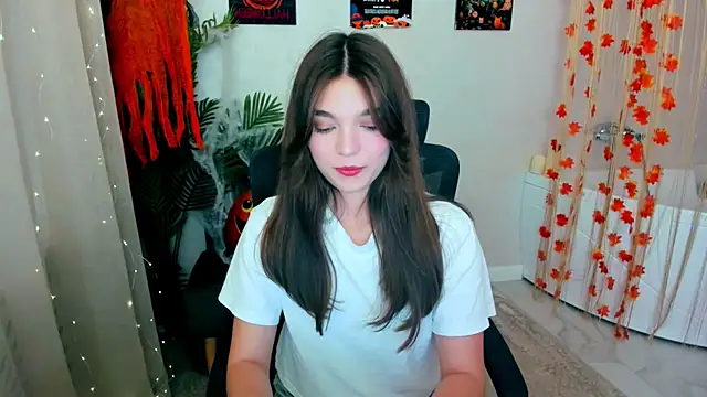 DivineAmour online show from 10/16/25, 12:28