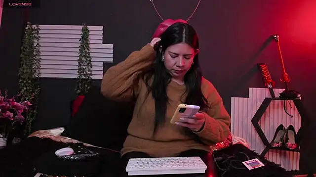 kinky momm online show from 07/24/26, 03:21