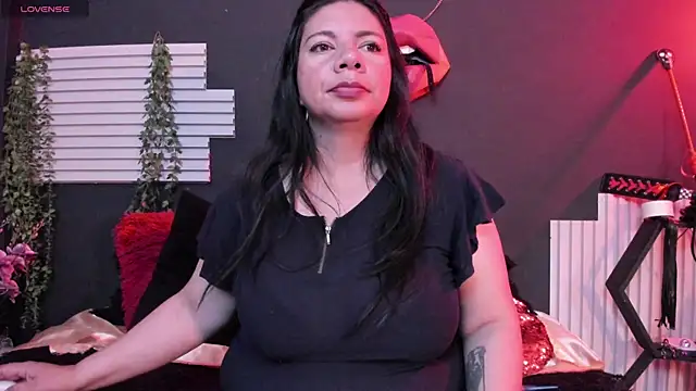 kinky momm online show from 07/29/26, 03:21
