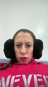 Snapshot of Biancamirage3 chatting on 11/04/25, 09:03 Biancamirage3 online show from 11/04/25, 09:03