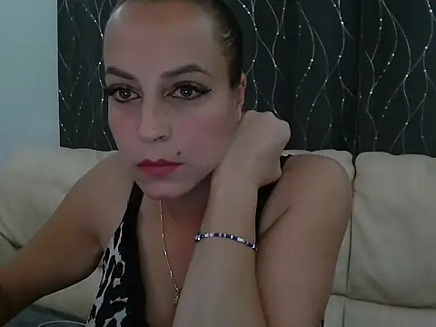 ShawtLana online show from 09/25/25, 09:29