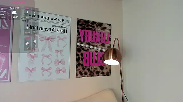 Dafne Hillss online show from 07/23/26, 11:19