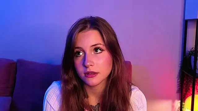 Snapshot of LoveSeekins chatting on 10/21/25, 07:47 LoveSeekins online show from 10/21/25, 07:47